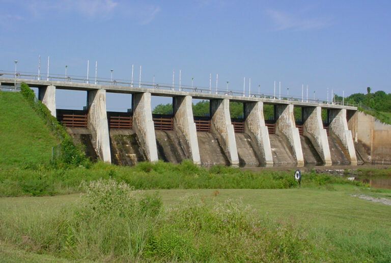 Lake Townsend Dam