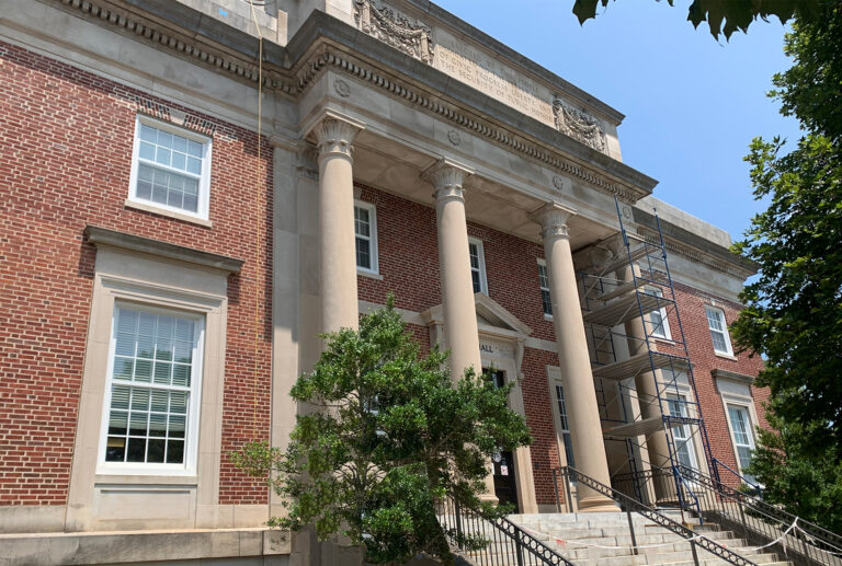 Hendersonville City Hall – Building Enclosures, Roofing and Waterproofing, Testing Services – Historic – Municipal Engineering